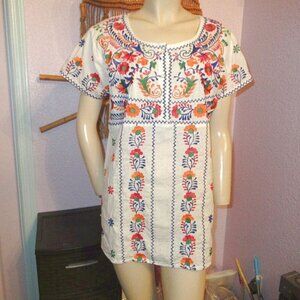 Radhe Embroidered Tunic Top Size XL Blouse Peasant Artsy Boho Hippie Cottage EUC